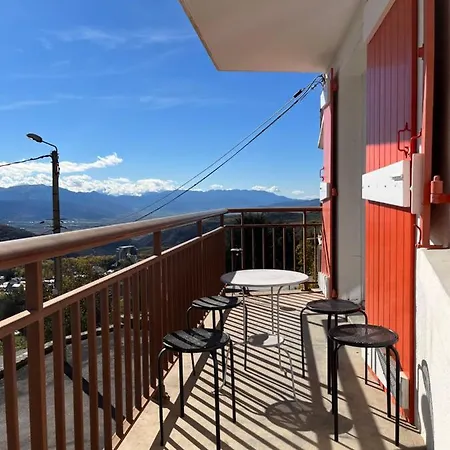 Avec Balcon * Font-Romeu-Odeillo-Via